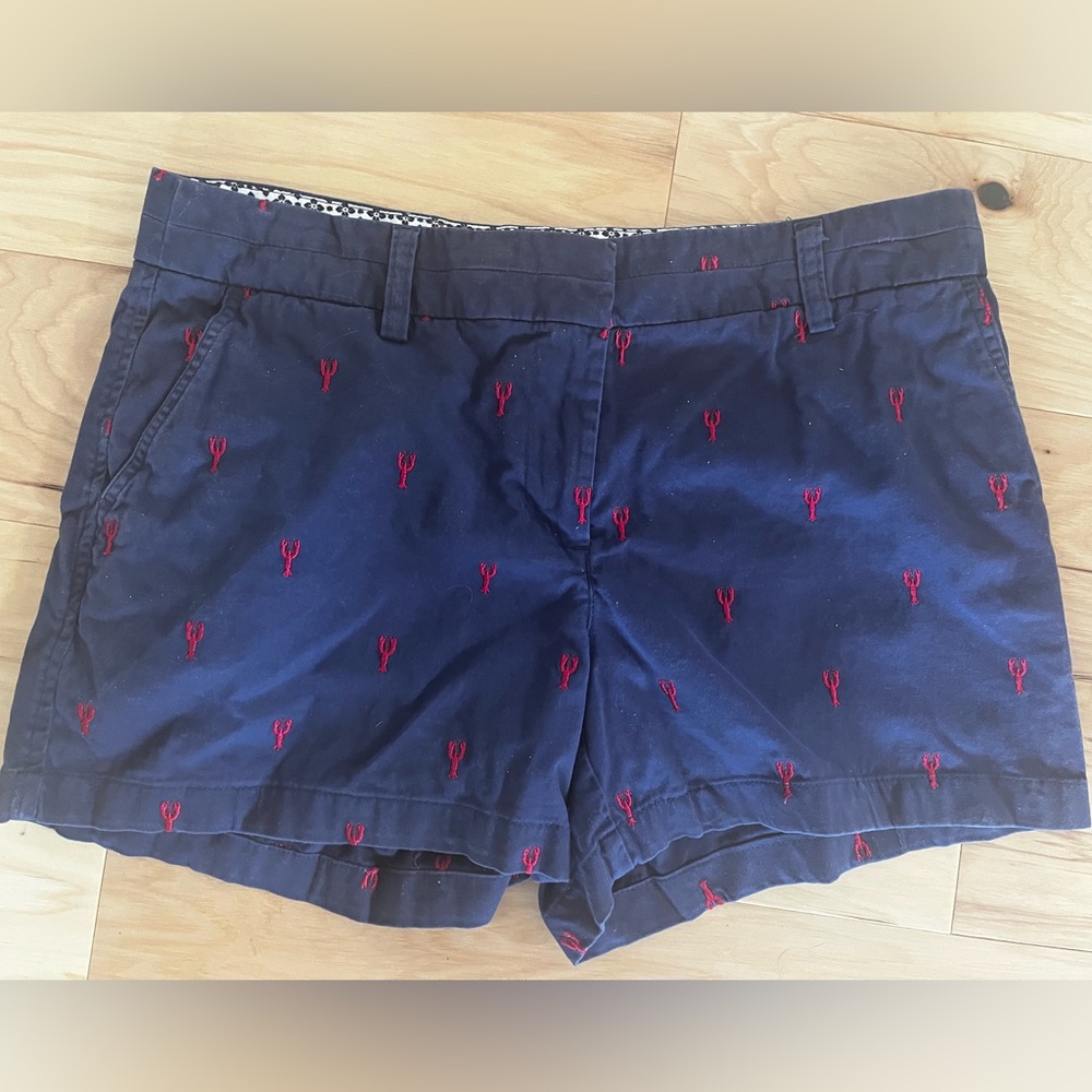 British Khaki Navy Shorts with Red Accents